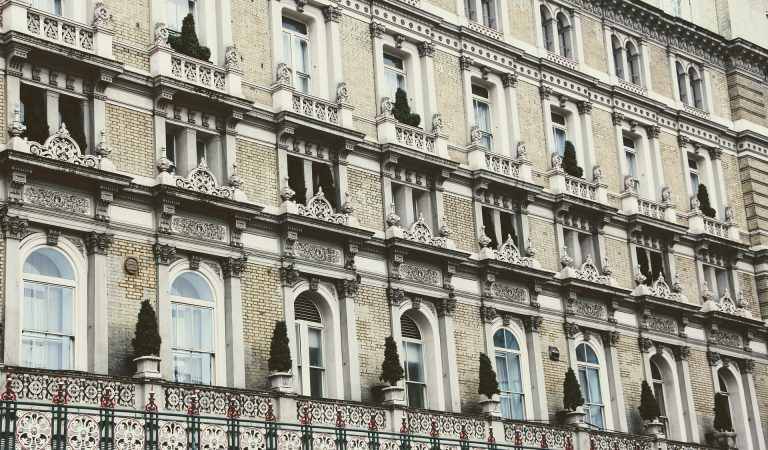 Selling Commercial Property in London